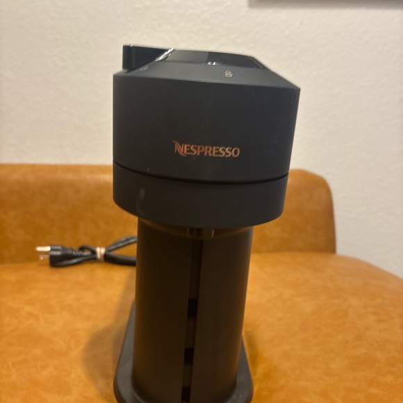 Nespresso Other - Nespresso GDV1 Jade Vertuo Next Solo-Limited Edition - Black/Jade - Tray Missing